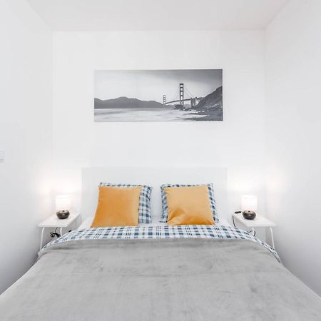 Apartamento Enjoy! Srodmiescie Nowogrodzka Varsovia Exterior foto