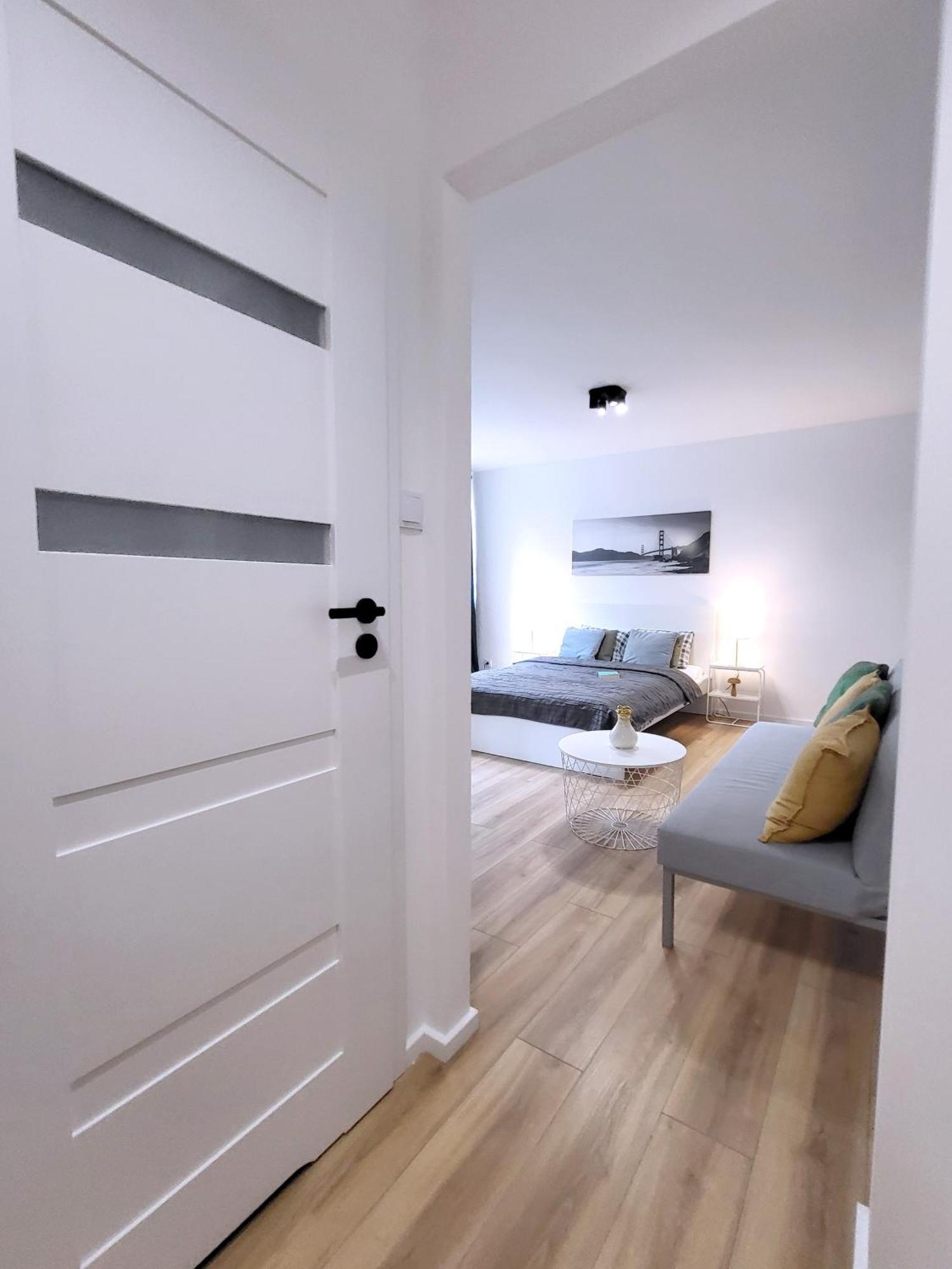 Apartamento Enjoy! Srodmiescie Nowogrodzka Varsovia Exterior foto